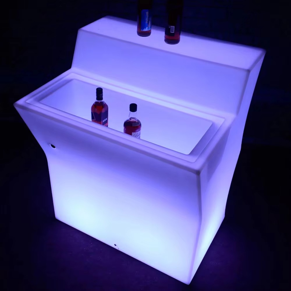 Tavolo da Bar Illuminato a LED - Outdoor Furniture Rental For Party recensione e prezzo